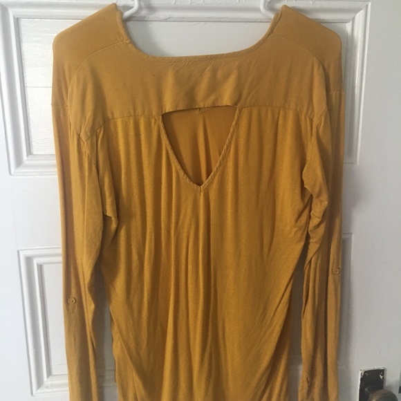 Yellow Gold Tunic - Picture 2 of 2